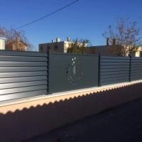 Clôture aluminium Aluclin anthracite RAL 7016