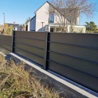Clôture aluminium Alu20 RAL7016 en redan face intérieure