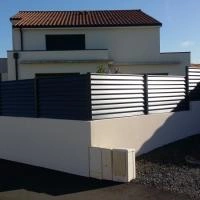 Clôture aluminium Aluclin anthracite RAL 7016