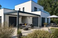 Pergola bioclimatique Alusun, adossée, gris anthracite RAL7016, option LED et store